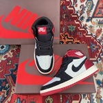 ナイキジョーダン1 カップル用毛サンダルスーパーコピー